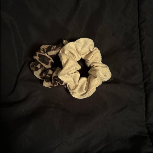 Accessories - Scrunchie